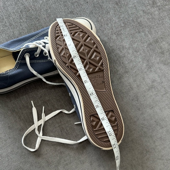 Converse Classic Navy Men's Sneakers - Picture 11 of 11